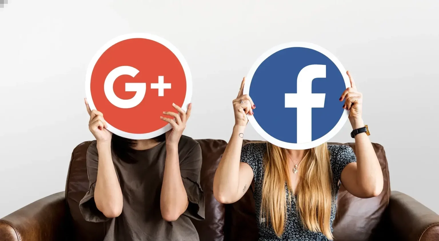 Facebook VS Google reklame